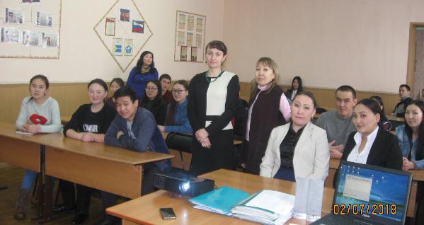В учебных заведениях проводятся лекции в рамках празднования Дня российской науки