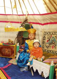 Власти Тувы поддерживают чабанские семьи с детьми